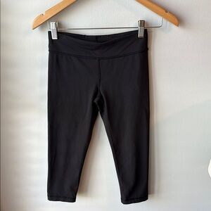 Lululemon Ivivva Girls Capri Black Leggings